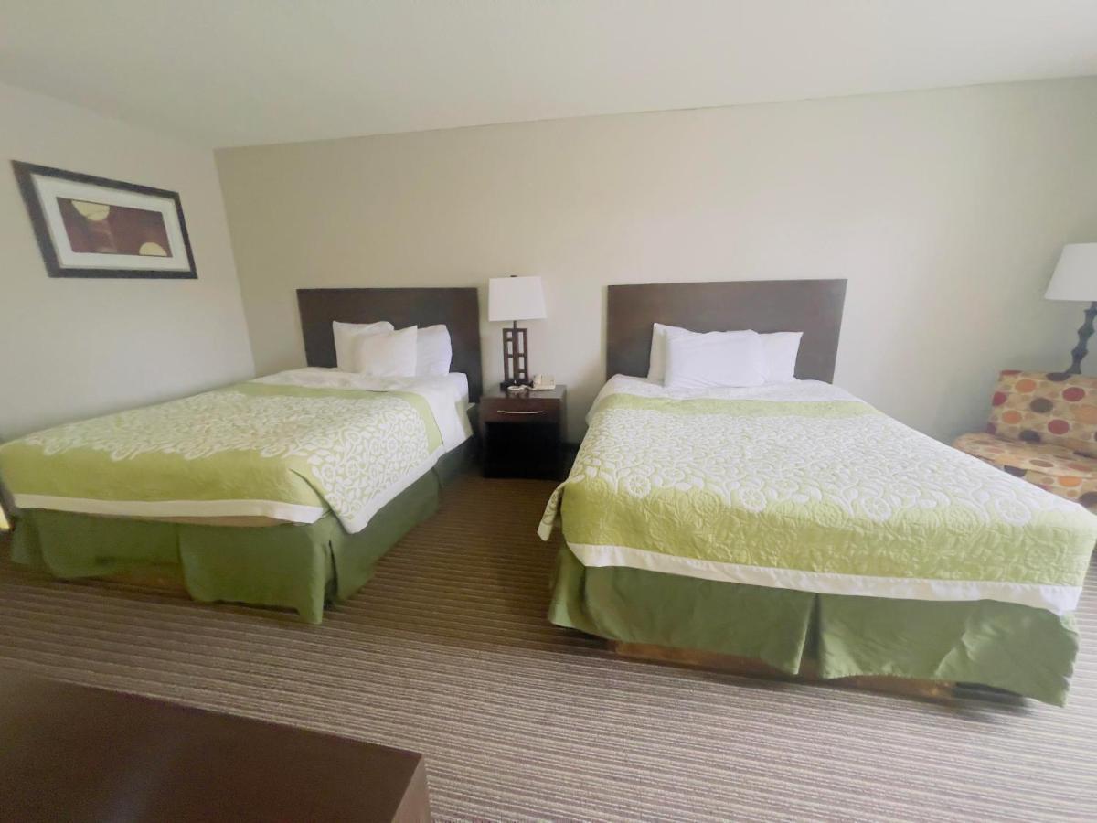 Days By Wyndham Hotel